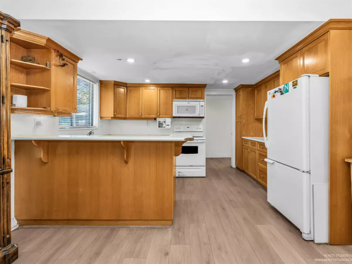 Bedroom 3 Photo of 6497 131a Street, Surrey, BC