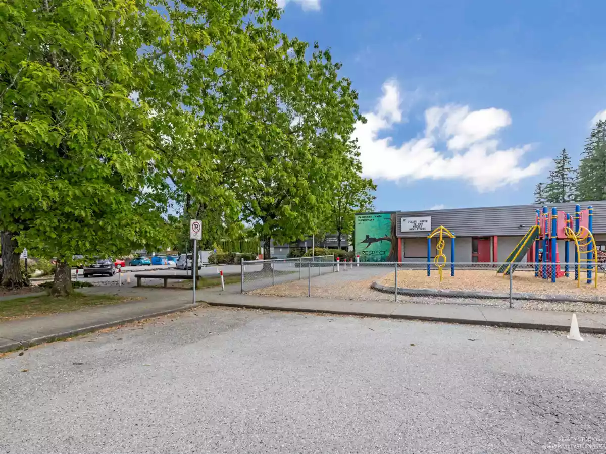 Fitness Center Photo Near 6497 131a Street, Surrey, BC