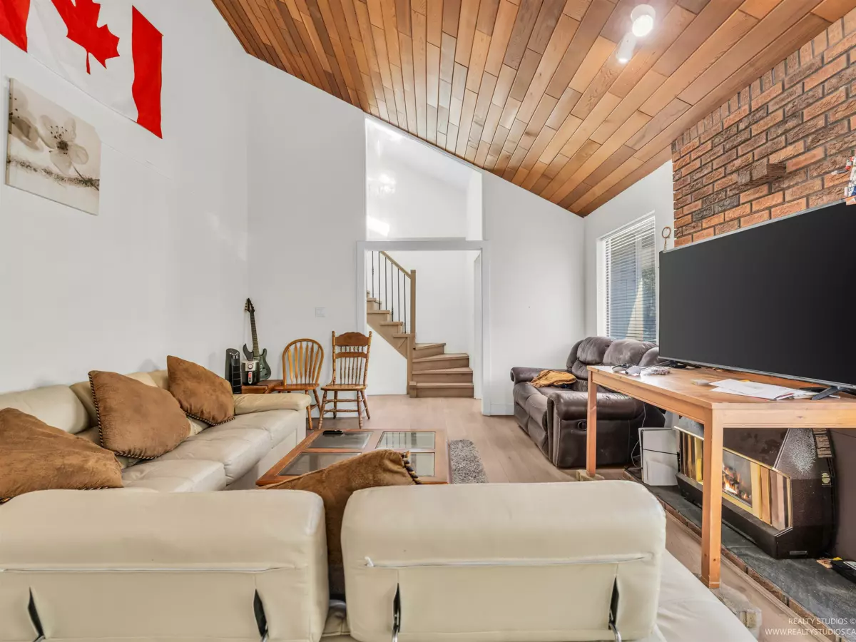 Primary Bathroom Photo of 6497 131a Street, Surrey, BC