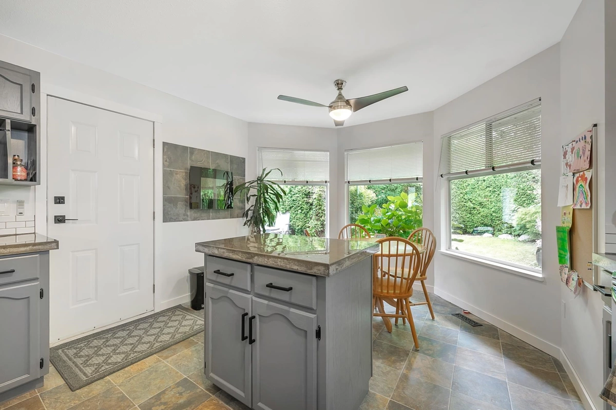 Breakfast Nook Photo of 9286 212 Street, Langley, BC
