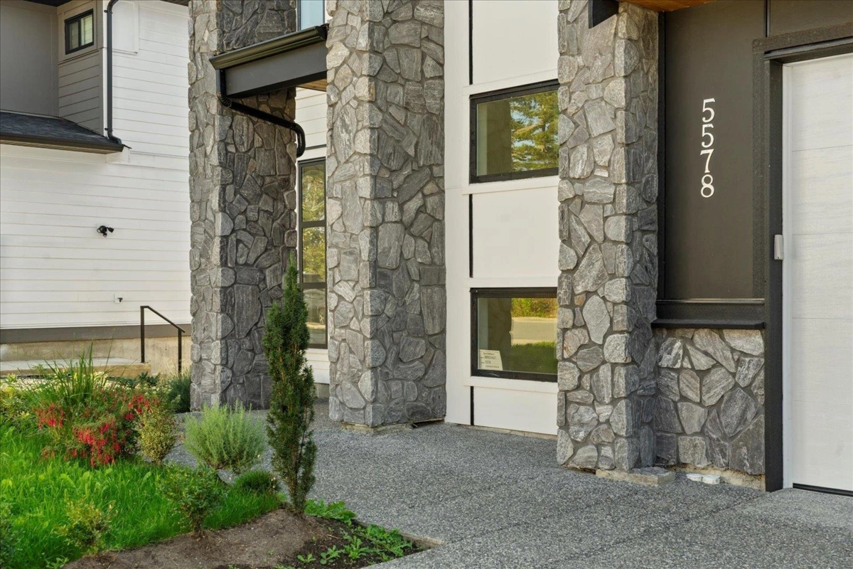 Dining Area Photo of 5578 Crimson Ridge, Chilliwack, BC
