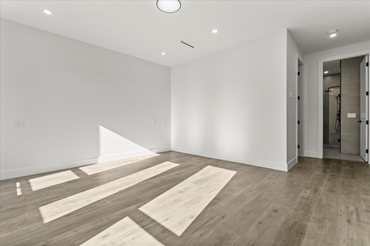 Entry Foyer Photo of 5578 Crimson Ridge, Chilliwack, BC