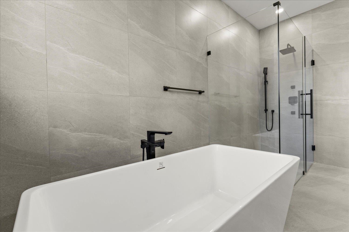 Garage Interior Photo of 5578 Crimson Ridge, Chilliwack, BC