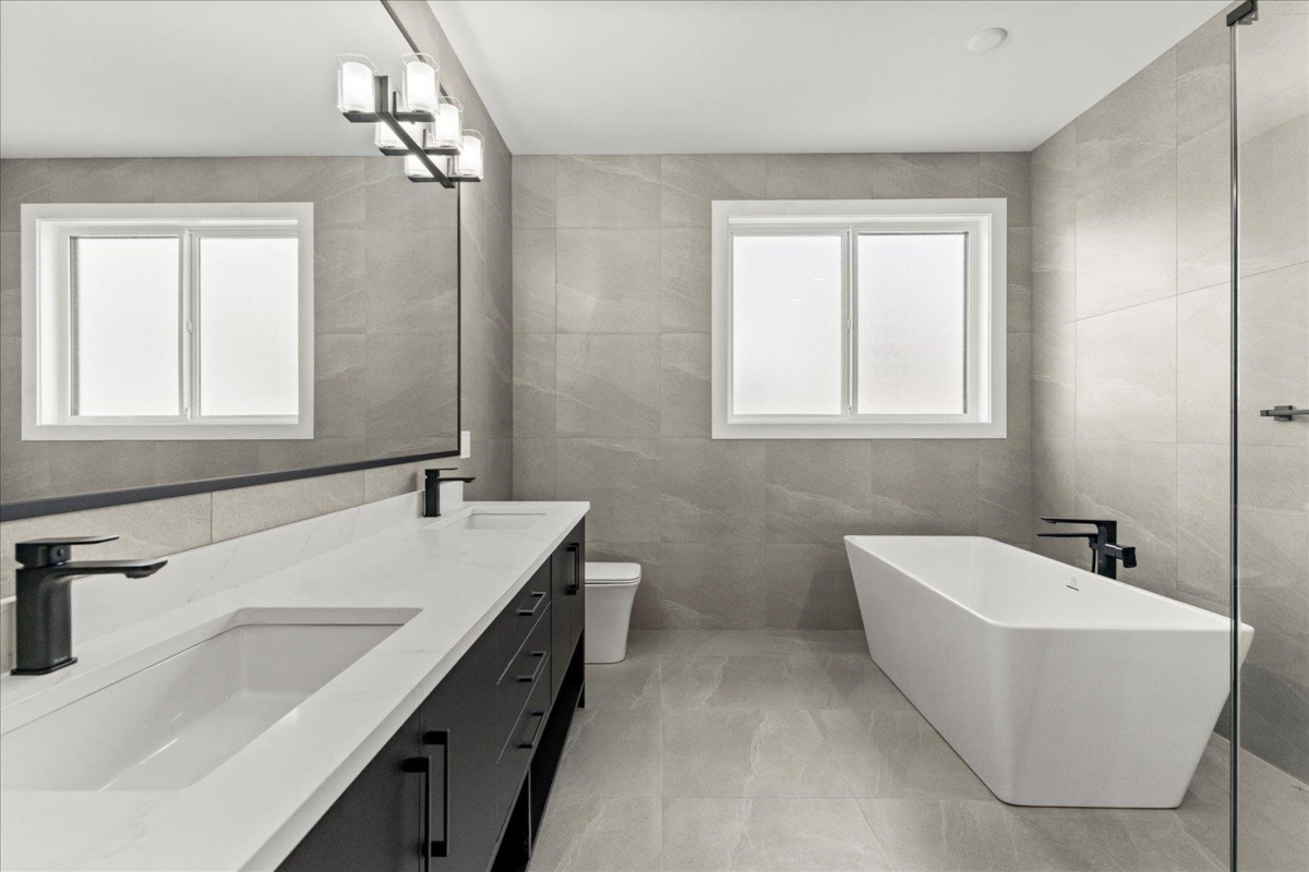 Hallway Photo of 5578 Crimson Ridge, Chilliwack, BC