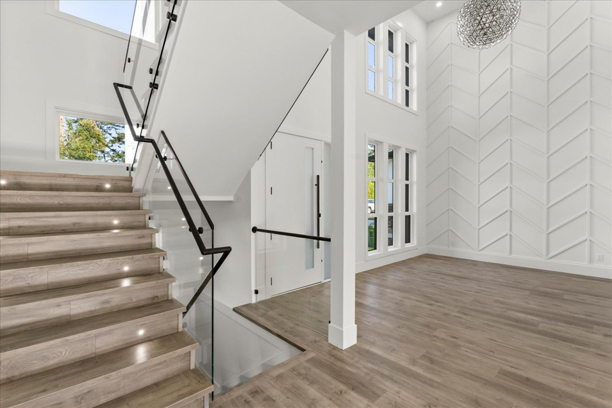 Kitchen Island Photo of 5578 Crimson Ridge, Chilliwack, BC