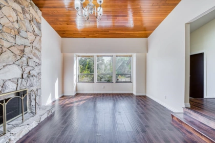 10035 157a Street, Surrey, BC, Surrey — Single Family Residence for sale