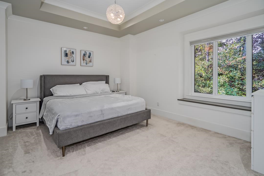 Breakfast Nook Photo of 15960 105a Avenue, Surrey, BC