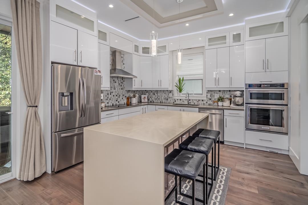Dining Area Photo of 15960 105a Avenue, Surrey, BC
