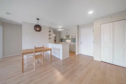 409 33960 Old Yale Road, Abbotsford, BC, Abbotsford — Apartment/Condo for sale