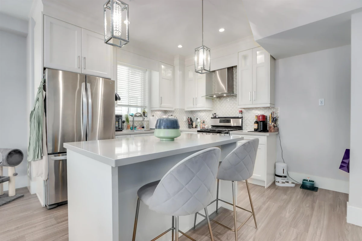 Kitchen Photo of 2496 Brock Street, Vancouver, BC
