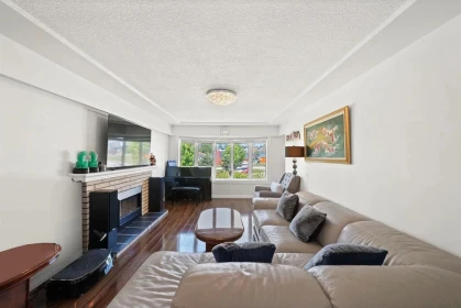 2374 E 33rd Avenue, Vancouver, BC, Vancouver — Single Family Residence for sale