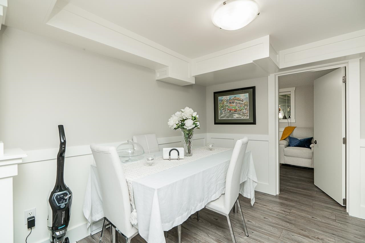 Outdoor Deck Photo of 905 Edinburgh Street, New Westminster, BC