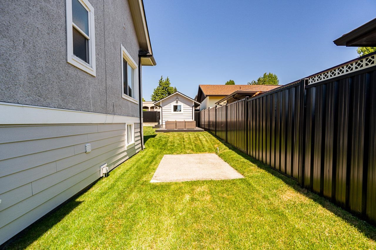 Outdoor Kitchen Photo of 905 Edinburgh Street, New Westminster, BC