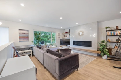 4931 Woodsworth Street, Burnaby, BC, Burnaby — Single Family Residence for sale