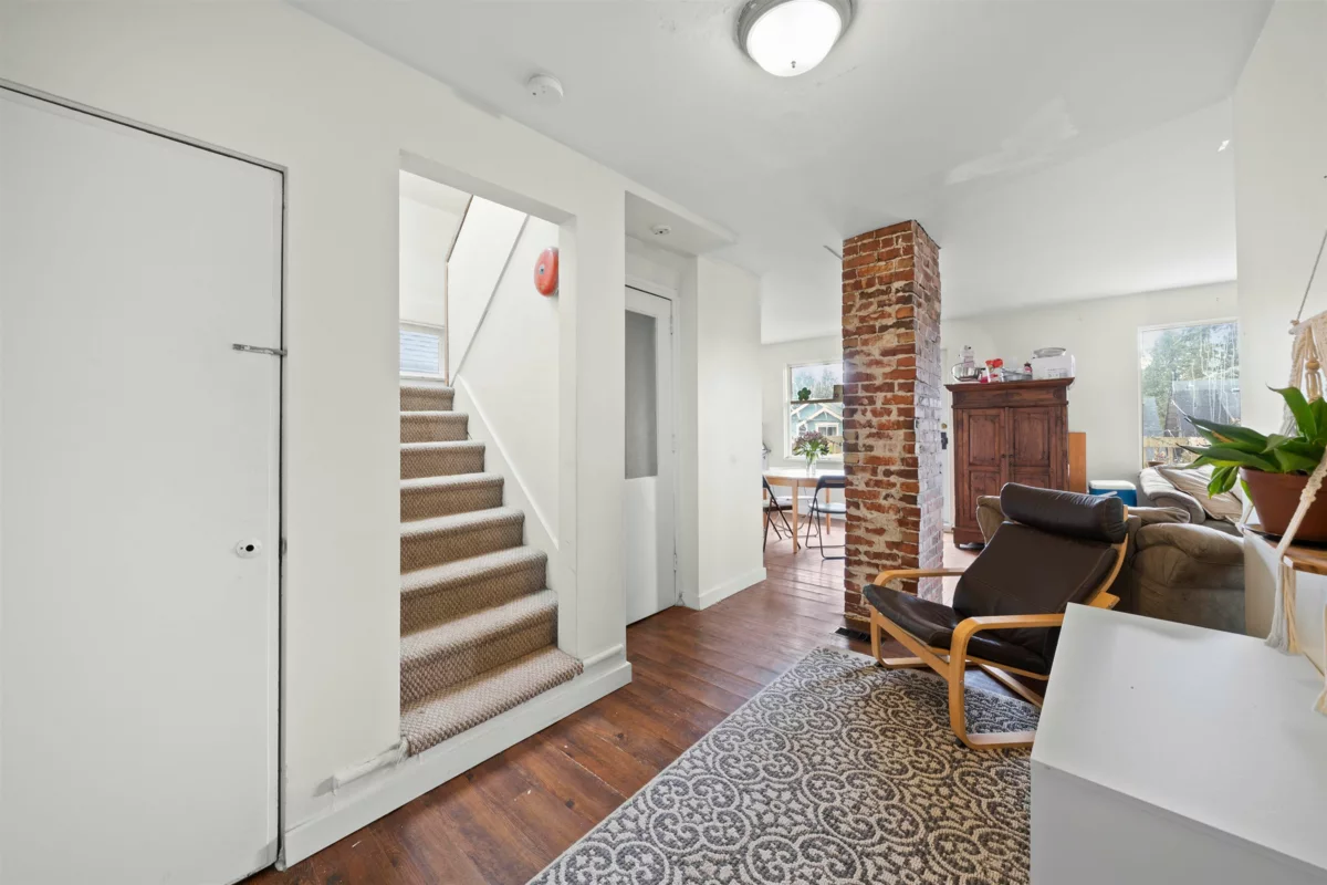 Kitchen Photo of 3550 W 1st Avenue, Vancouver, BC