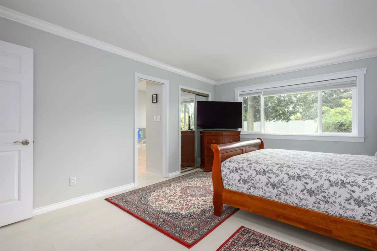 Powder Room Photo of 5072 2a Avenue, Delta, BC