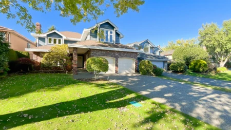 5605 Dewdney Court, Richmond, BC, Richmond — Single Family Residence for sale