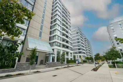 701 1688 Pullman Porter Street, Vancouver, BC, Vancouver — Apartment/Condo for sale