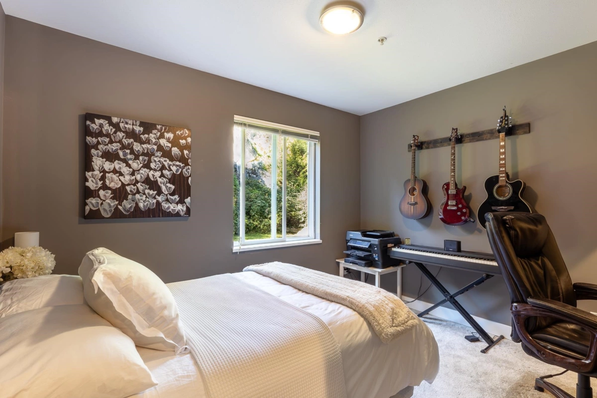 Powder Room Photo of W101 5780 Trail Avenue, Sechelt, BC