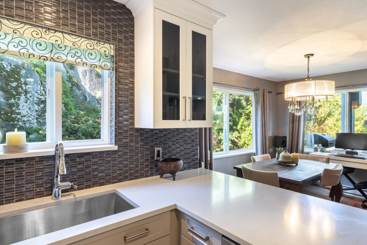 Primary Bedroom Photo of W101 5780 Trail Avenue, Sechelt, BC