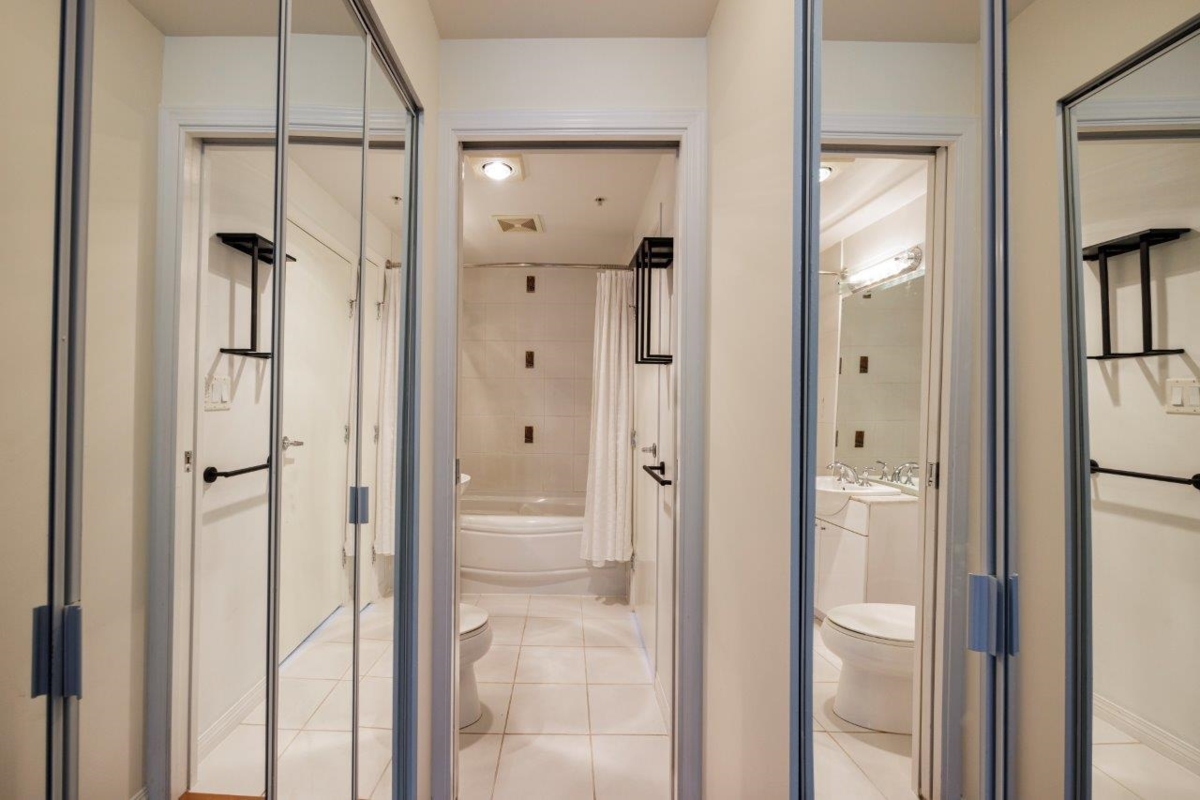 Bedroom 2 Photo of 501 138 E Esplanade, North Vancouver, BC