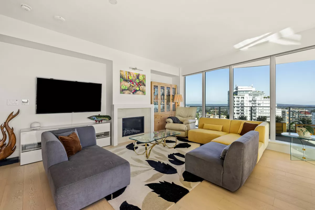 Breakfast Nook Photo of 1804 1501 Foster Street, White Rock, BC