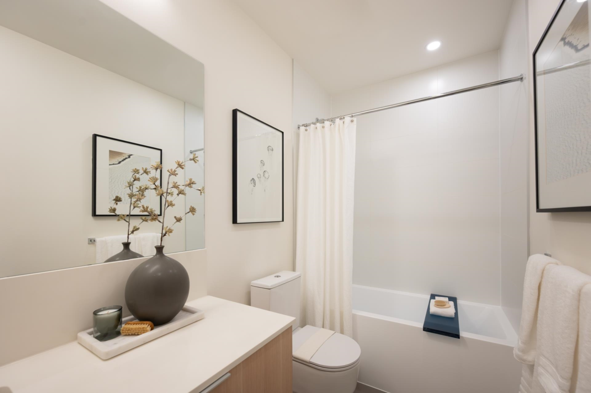 Primary Bathroom Photo of 103 308 Alderson Avenue, Coquitlam, BC