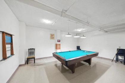 Basement Recreation Room Photo of 1006 2016 Fullerton Avenue, North Vancouver, BC