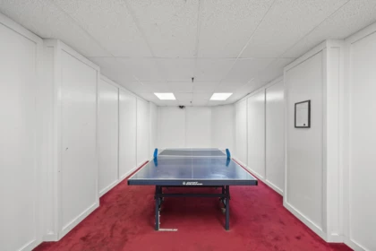 Hallway Photo of 1006 2016 Fullerton Avenue, North Vancouver, BC