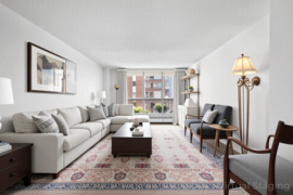 1006 2016 Fullerton Avenue, North Vancouver, BC