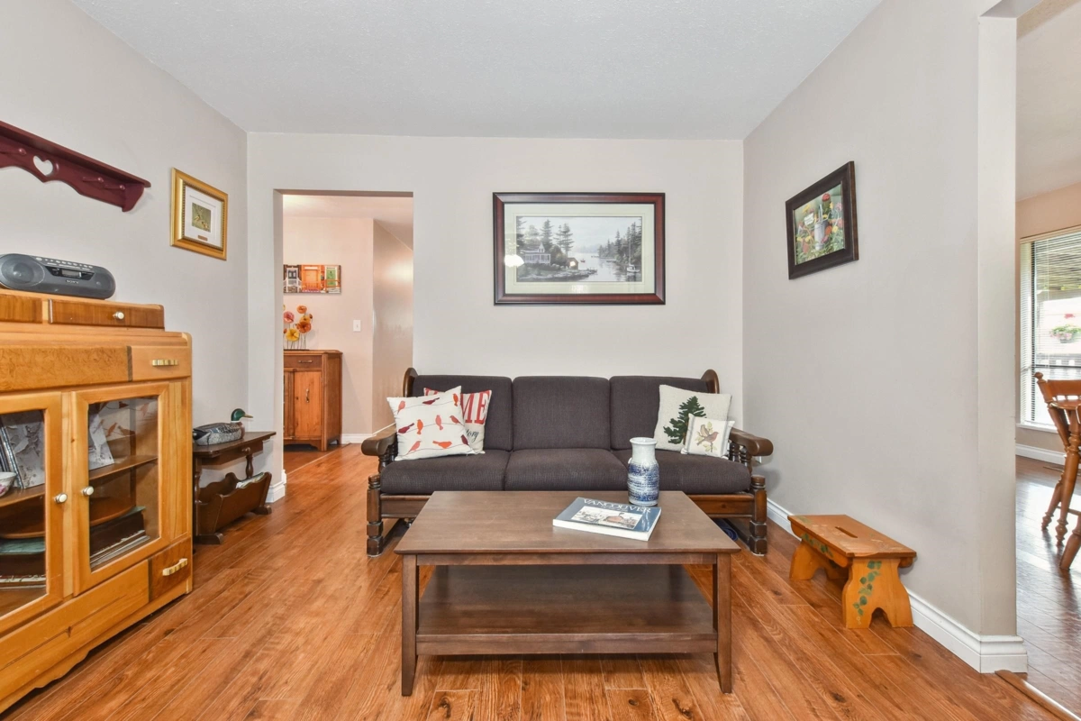 Pantry Photo of 32438 Badger Avenue, Mission, BC