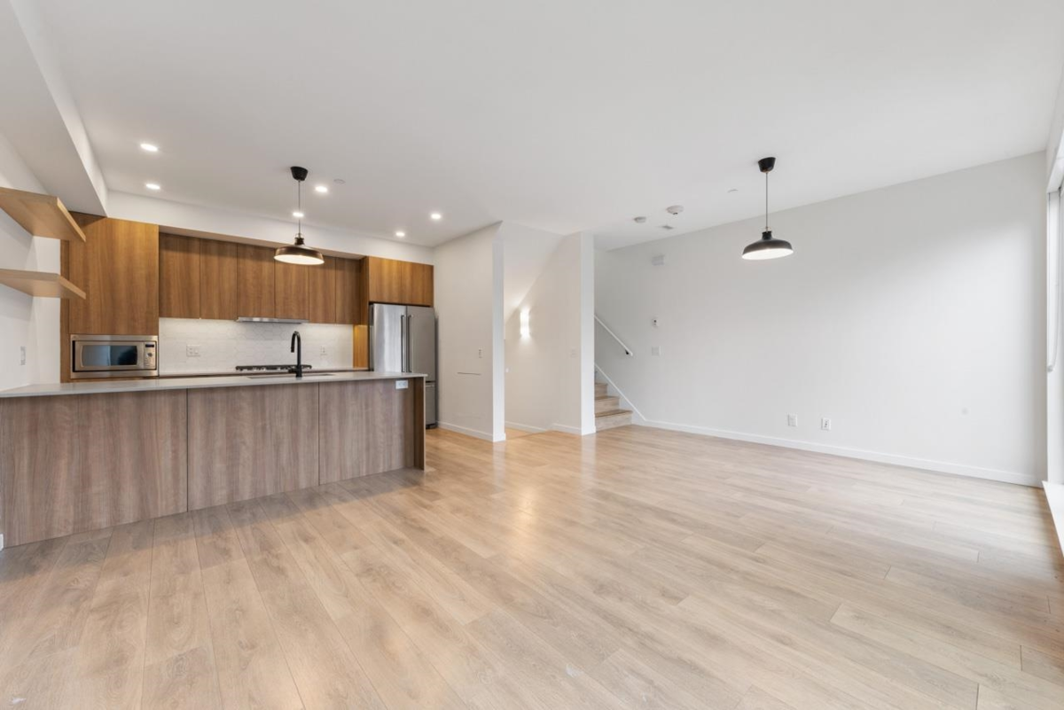 Exterior Rear Photo of 2 533 E 3rd Street, North Vancouver, BC