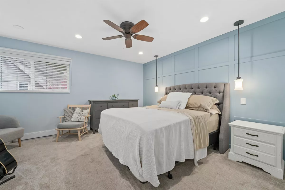 Guest Bathroom Photo of 54 23085 118th Avenue, Maple Ridge, BC