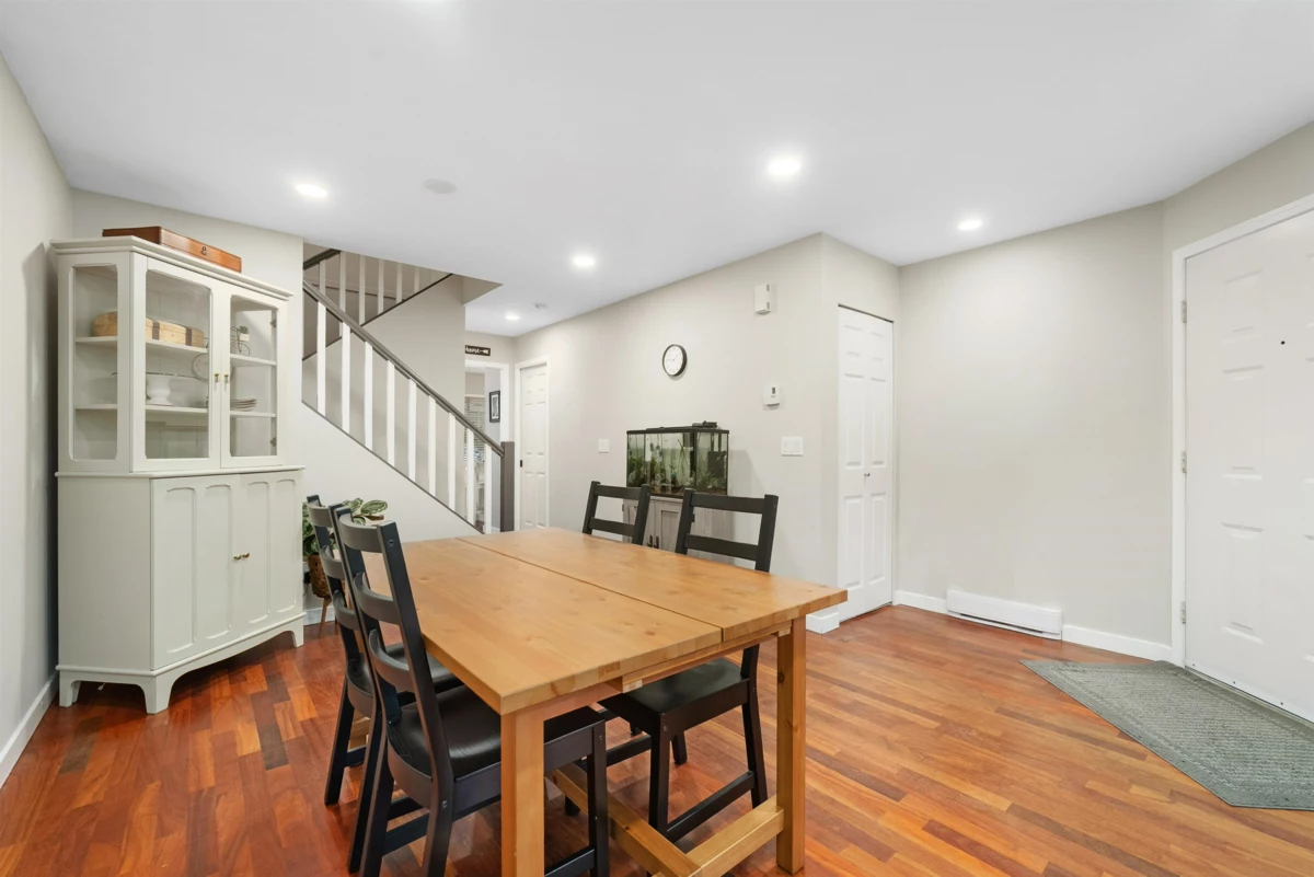 Kitchen Island Photo of 54 23085 118th Avenue, Maple Ridge, BC