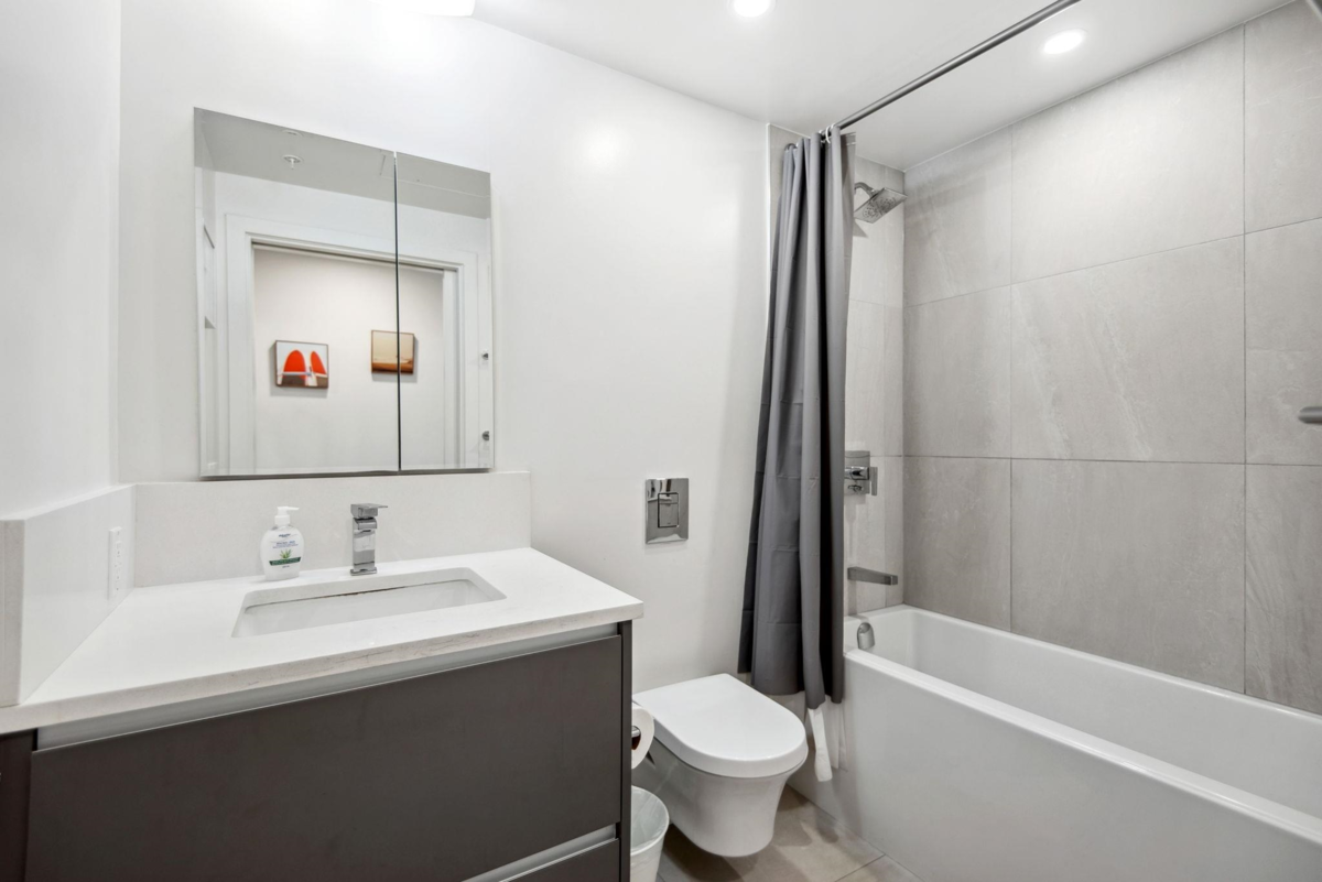 Basement Recreation Room Photo of 602 180 E 2nd Avenue, Vancouver, BC