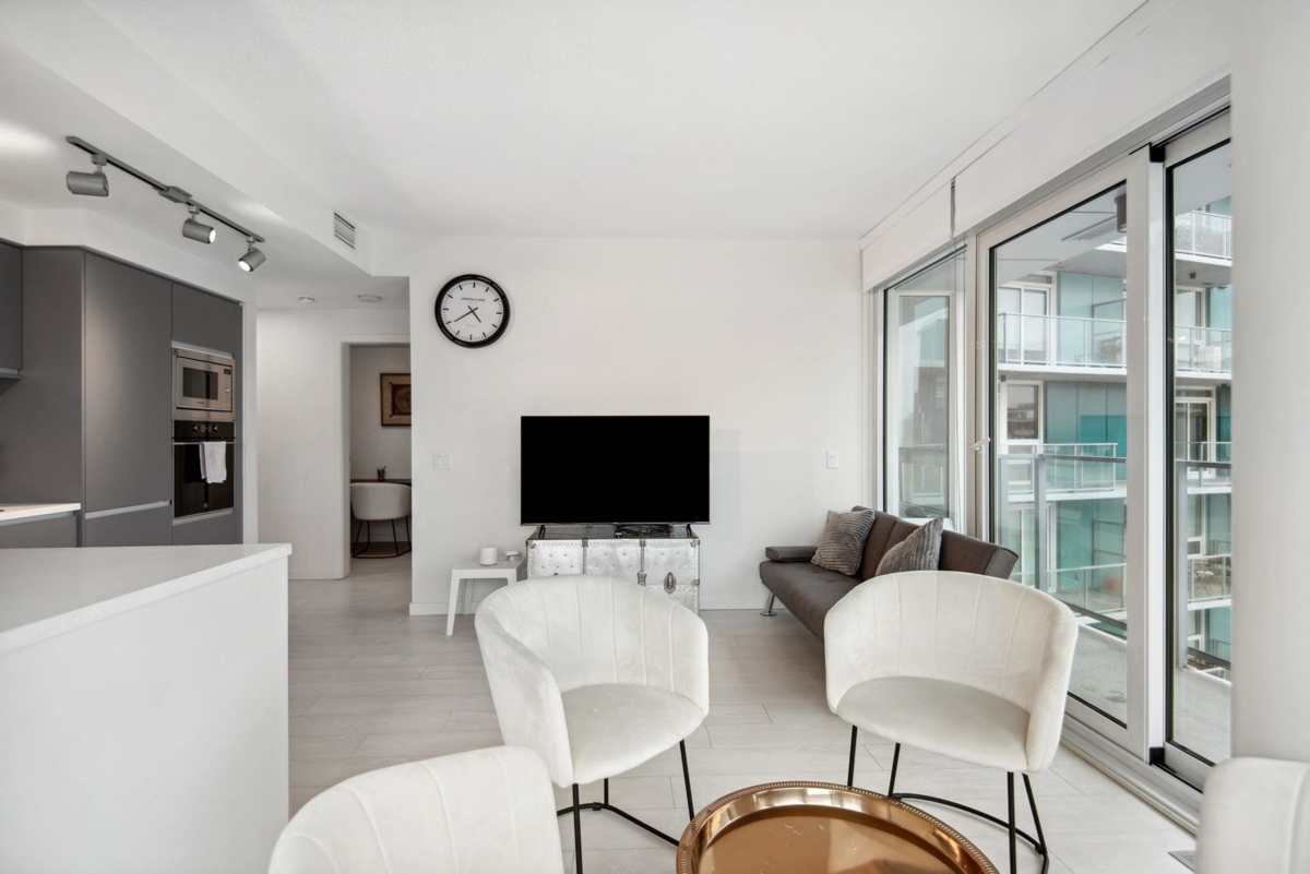 Kitchen Photo of 602 180 E 2nd Avenue, Vancouver, BC
