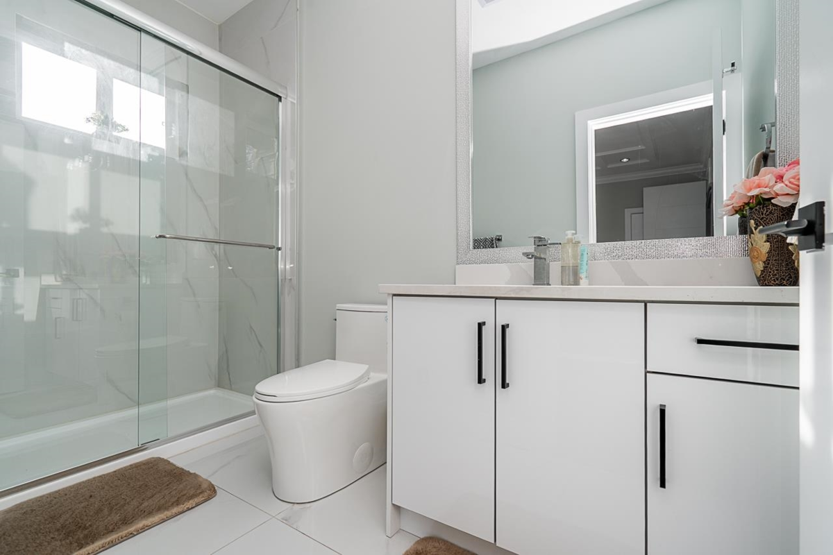 Backyard Photo of 14271 Grosvenor Road, Surrey, BC