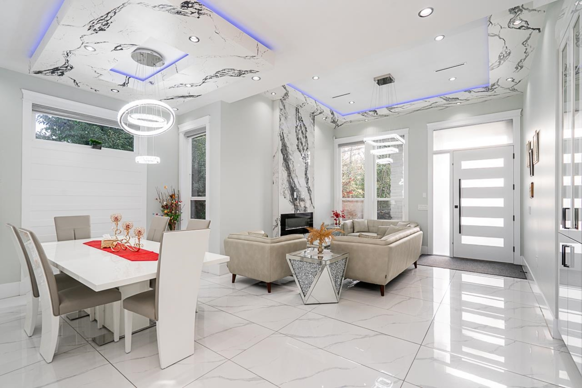 Dining Area Photo of 14271 Grosvenor Road, Surrey, BC