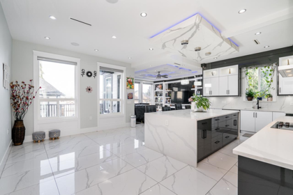 Kitchen Photo of 14271 Grosvenor Road, Surrey, BC