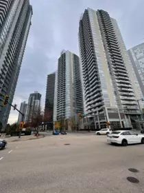 2704 9981 Whalley Boulevard, Surrey, BC, Surrey — Apartment/Condo for sale