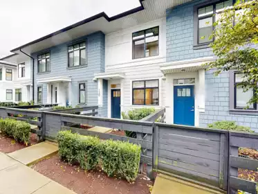 120 15235 Sitka Drive, Surrey, BC, Surrey — Townhouse for sale