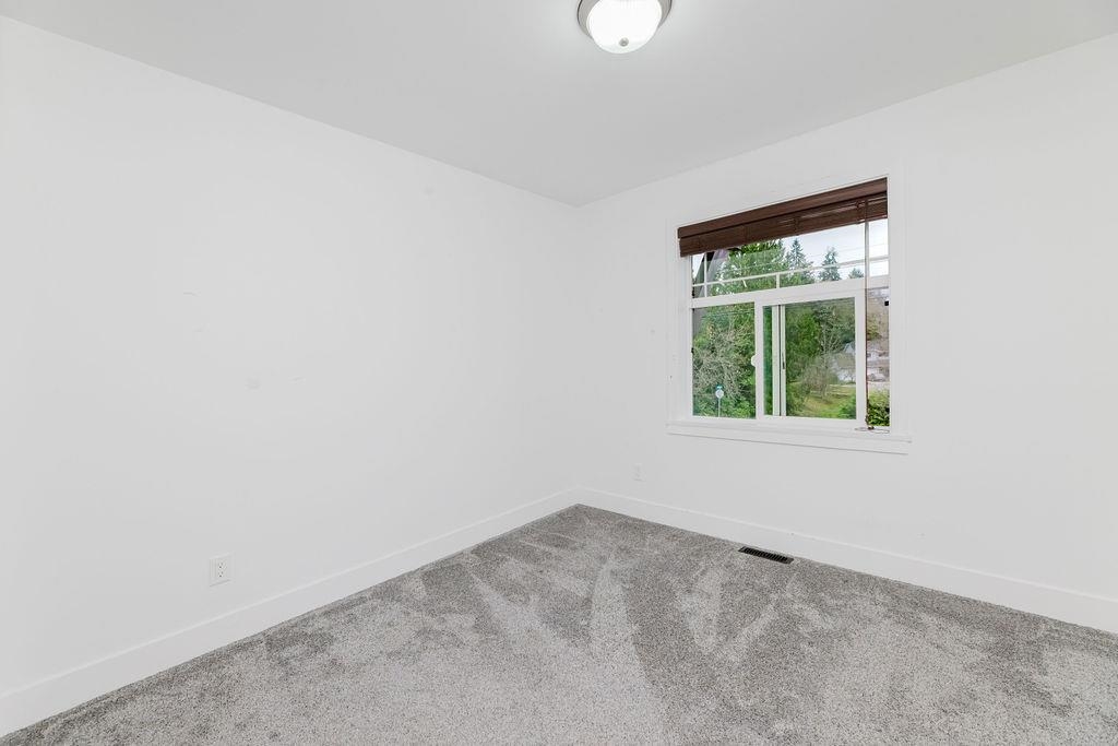 Outdoor Deck Photo of 597 Oceanview Drive, Gibsons, BC