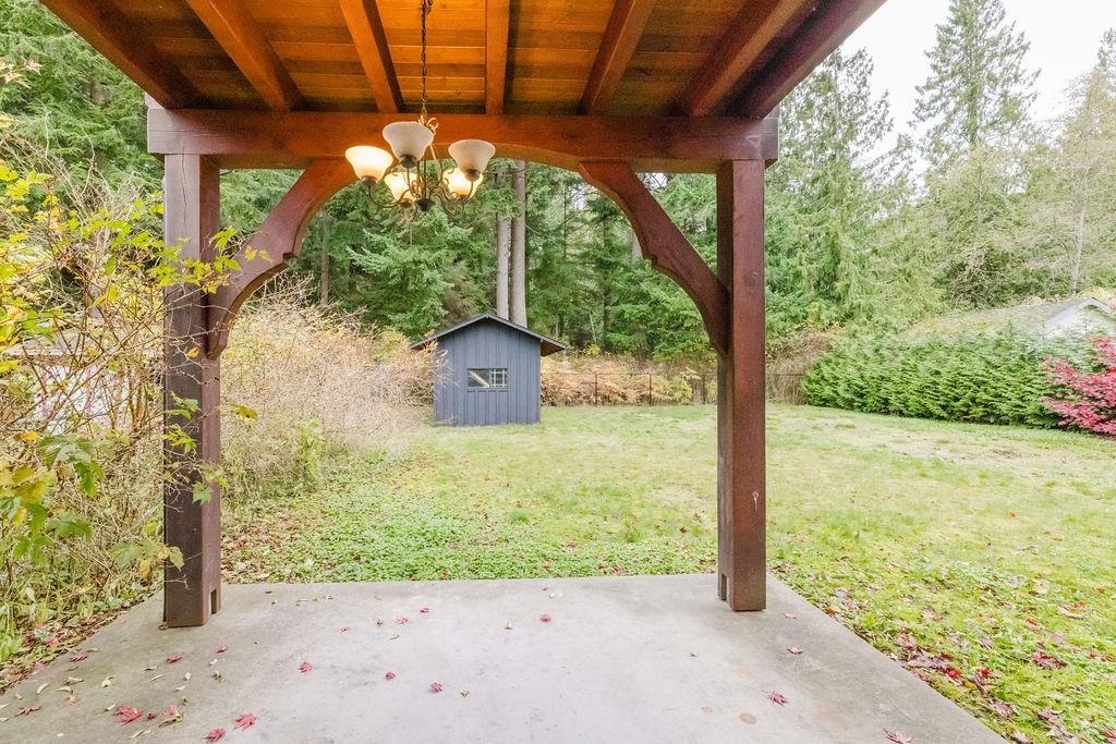Outdoor Kitchen Photo of 597 Oceanview Drive, Gibsons, BC