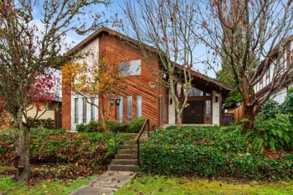 6785 Lochdale Street, Burnaby, BC, Burnaby — Single Family Residence for sale