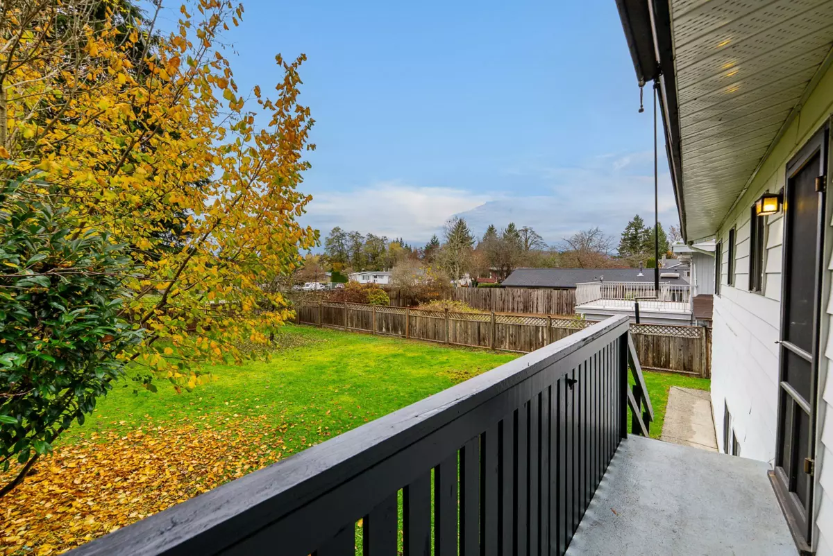 Bedroom 4 Photo of 11671 211 Street, Maple Ridge, BC