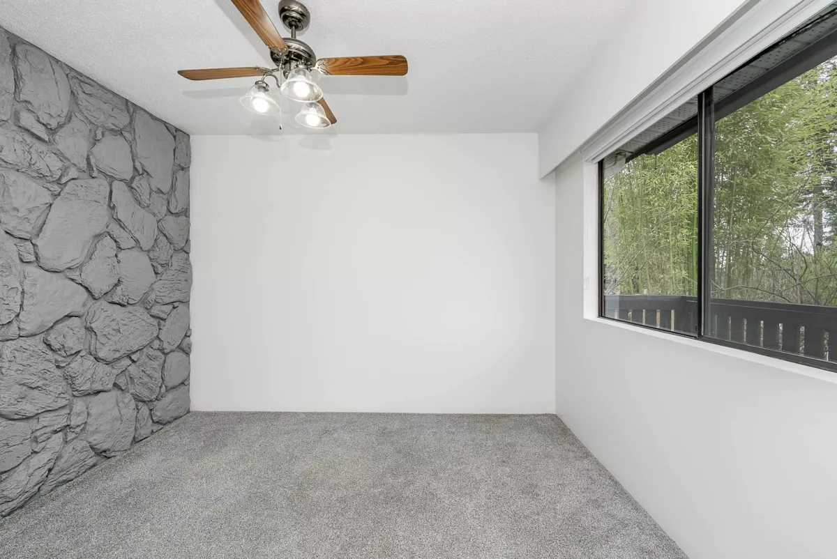 Breakfast Nook Photo of 11671 211 Street, Maple Ridge, BC