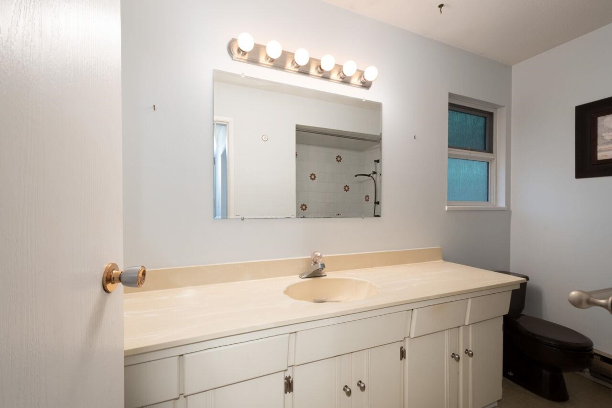 Staircase Photo of 1285 Lucking Place, North Vancouver, BC