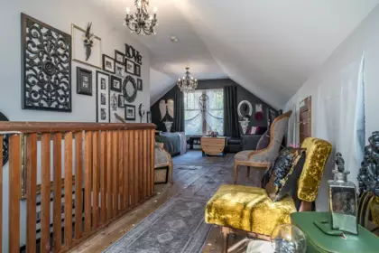 Basement Recreation Room Photo of 33026 2 Avenue, Mission, BC