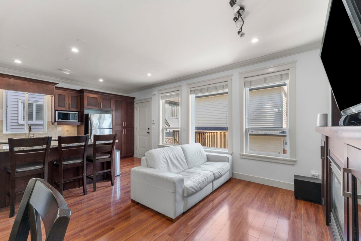 Family Room Photo of 6746 191a Street, Surrey, BC