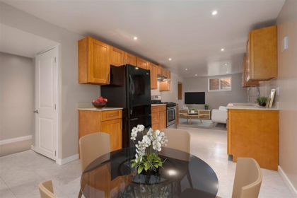 Hallway Photo of 922 Seacrest Court, Port Moody, BC